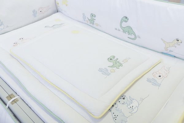 Blooms and Butterflies Dawn of Time Hand Quilt