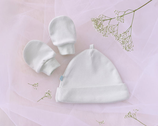 Blooms and Butterflies Green Beanies & Mittens