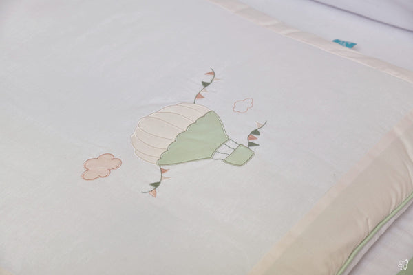 Blooms and Butterflies Windy Pink Hand Quilt