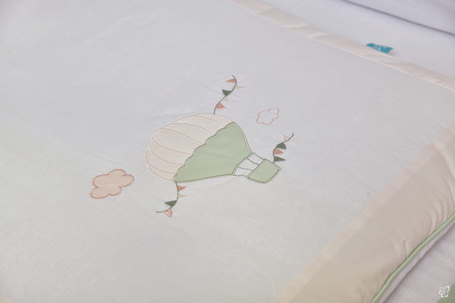 Blooms and Butterflies Windy Pink Hand Quilt