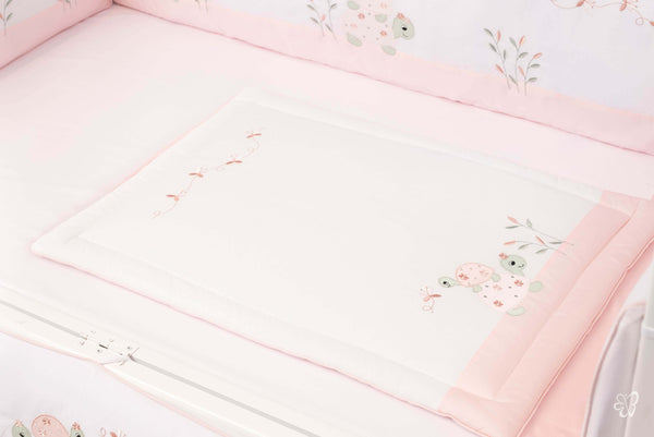 Blooms and Butterflies Daisy and Friends Hand Quilt