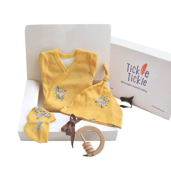 Tickle Tickle Zesty Zoe Organic Newborn Gift Bundle - BabyAmore