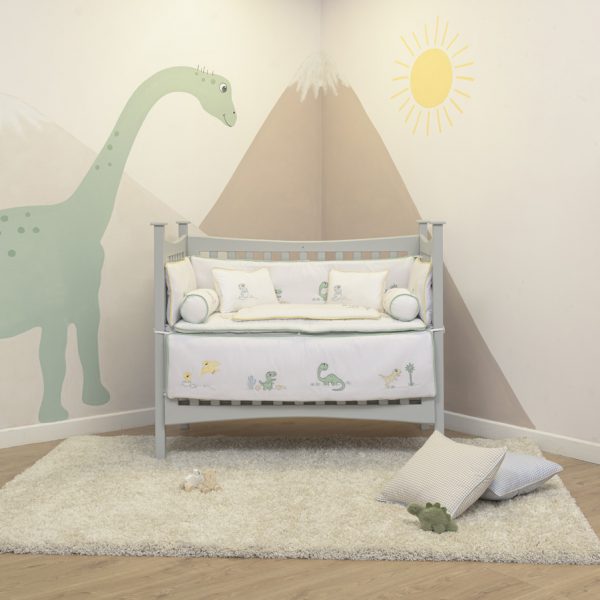 Blooms and Butterflies Dawn Of Time Full Bedding Set