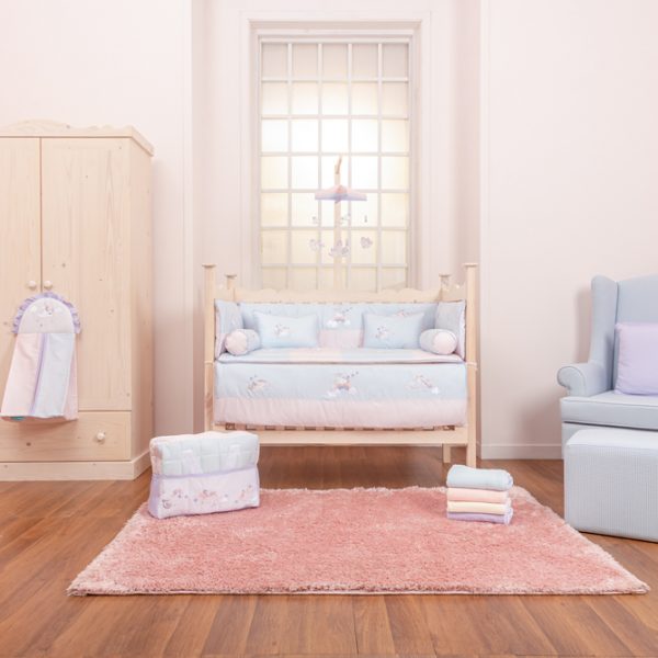 Blooms and Butterflies Sky Dancers Full Bedding Set