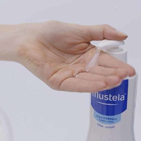 Buy Mustela Gentle Cleansing Gel, 500ml online with Free Shipping at Baby Amore India, Babyamore.in