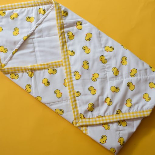 Buy BeeLittle Organic Cotton Wrap Beds - Everywhere A Quack online with Free Shipping at Baby Amore India, Babyamore.in