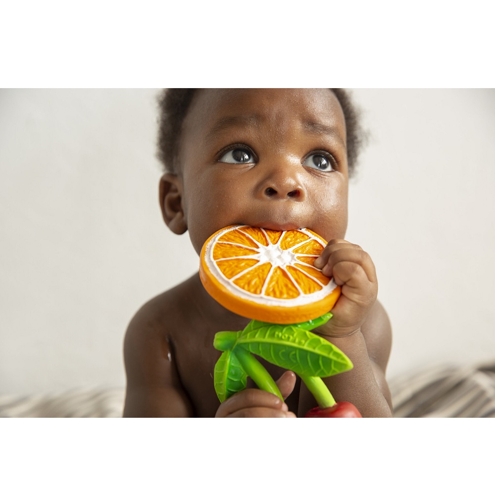 Oli and Carol Clementino The Orange Natural Rubber Teether - Baby Amore